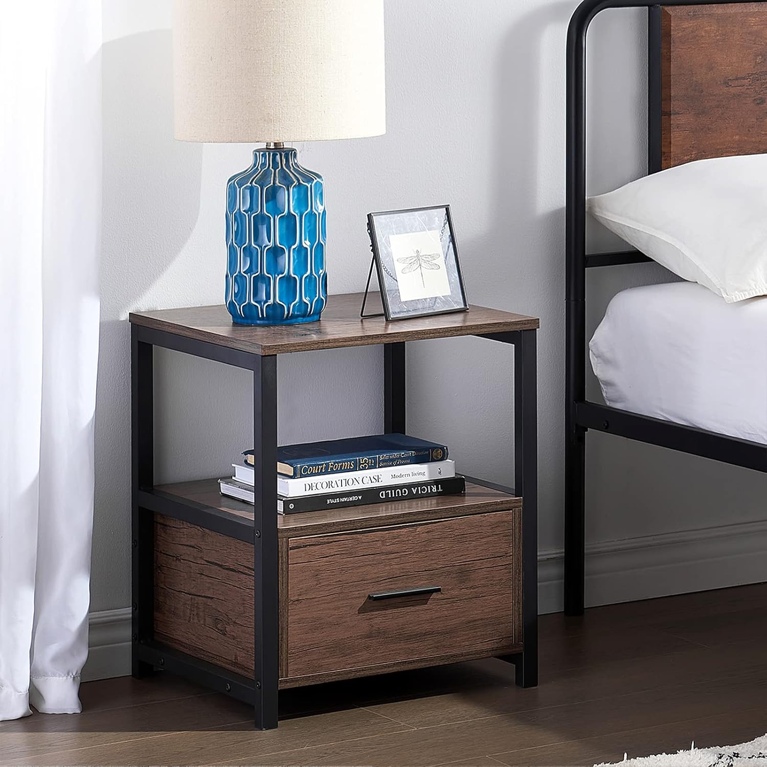 VECELO Brown Side Table 40×40×56 cm