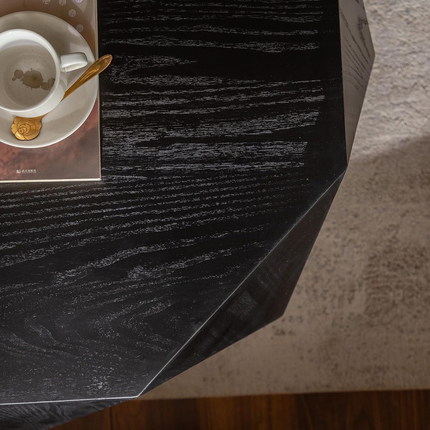 QVK Retro Geometric Coffee Table – Black